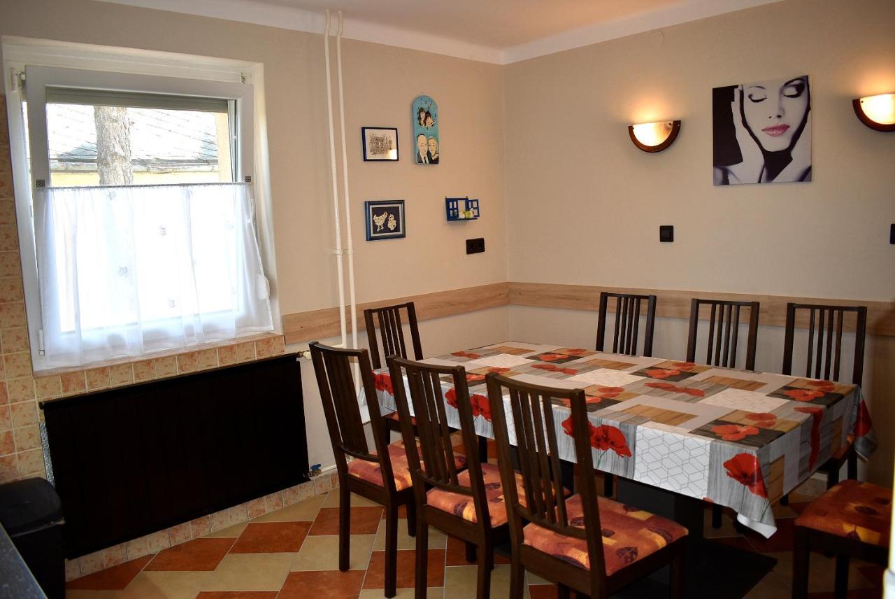 Tanay Vendeghaz Villa Balatonfured Luaran gambar