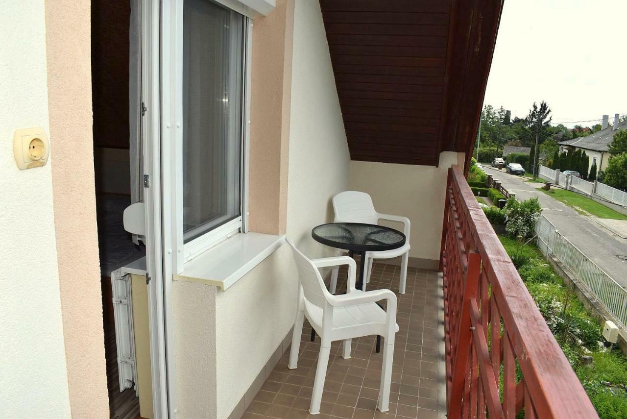 Tanay Vendeghaz Villa Balatonfured Luaran gambar